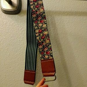 Reversible belt